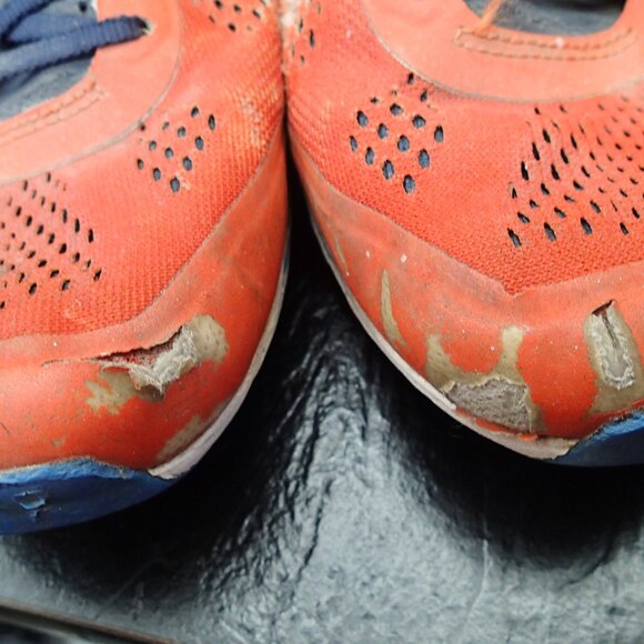 QC Tennis Shoes - pre owned - Picture 5 of 5